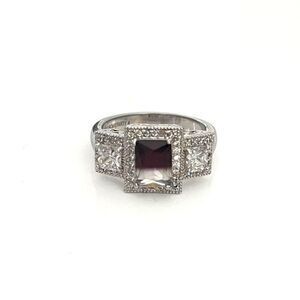 Bomb Party Ombré Amethyst Pave Crystal Ring